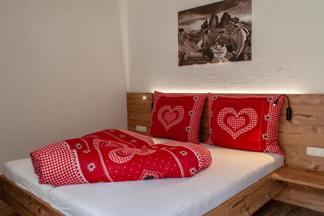 Ferienhaus Sennerhaeusl Sautens Luaran gambar